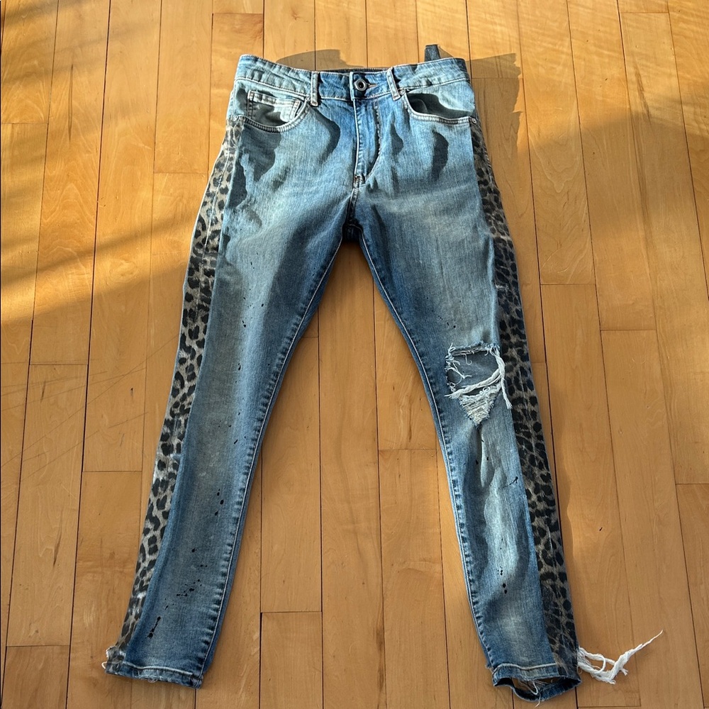 Zara Blue Leopard Accent Men's Skinny Jeans